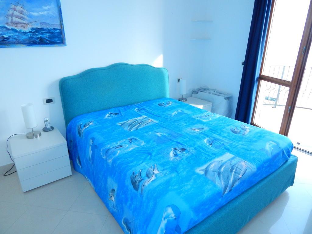 Residence La Perla Finale Ligure Bilik gambar